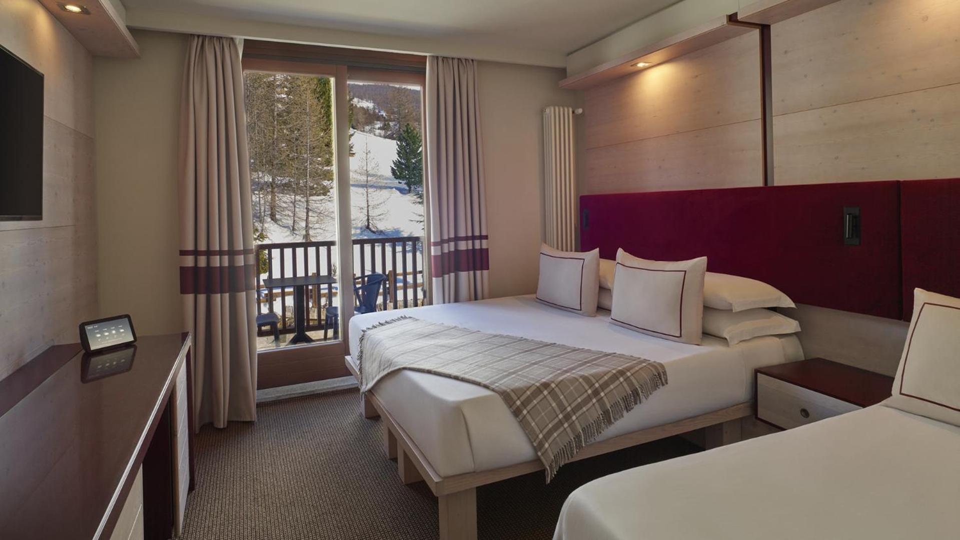 Hotel Sansicario Majestic Cesana Torinese Zimmer foto